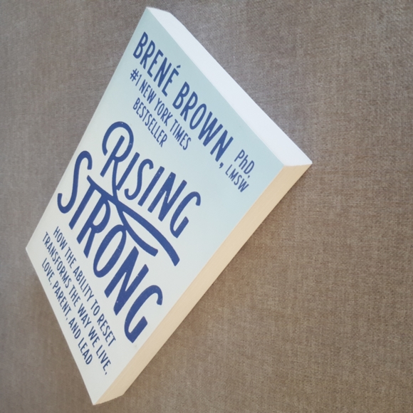 Rising Strong by Brené Brown, Paperback - Picture 4 of 7